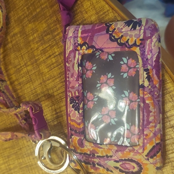Vera Bradley ID holder & lanyard - Picture 3 of 5